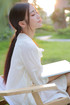 樱花树下